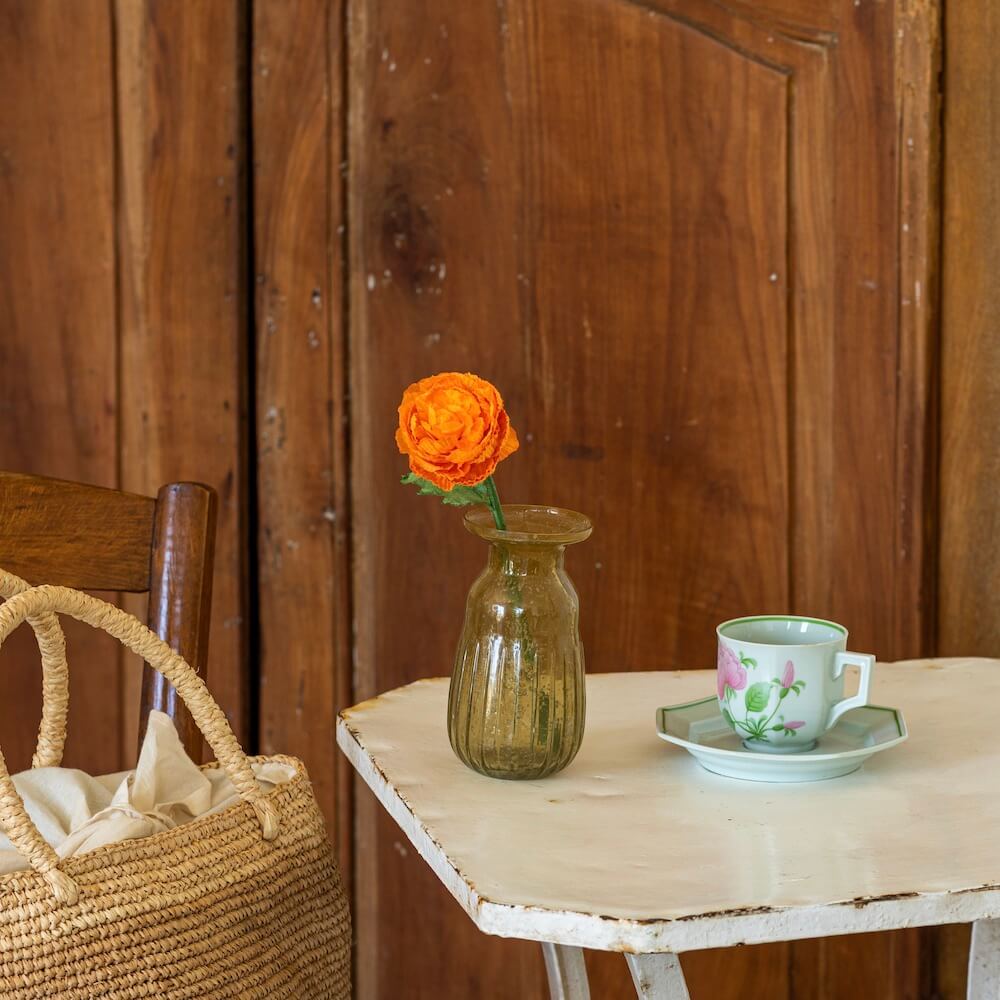 Flowrette renoncule en papier orange tige à l’unité déco durable