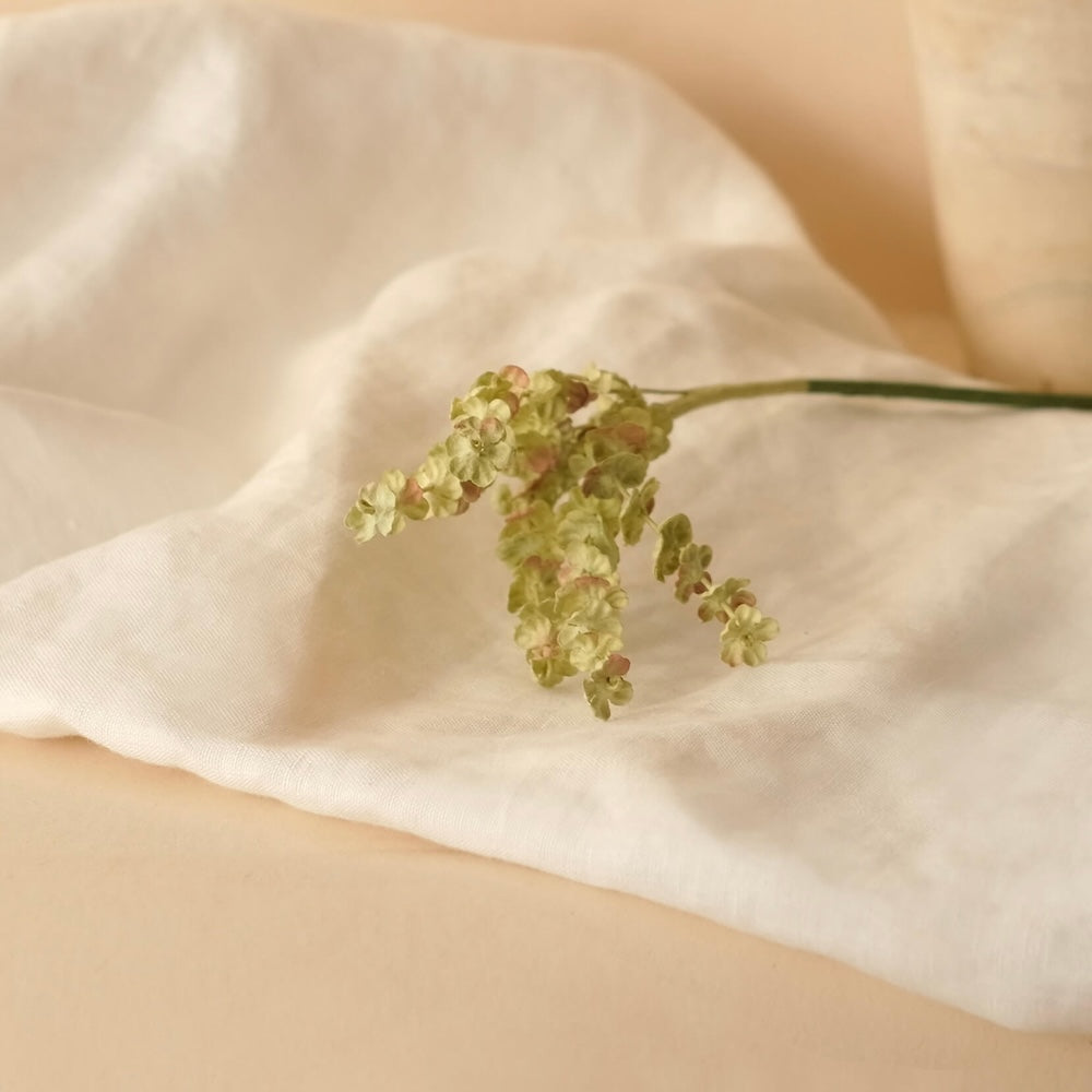 Flowrette Fleurs en papier Brins d'astilbe vert fleur x1 verdure
