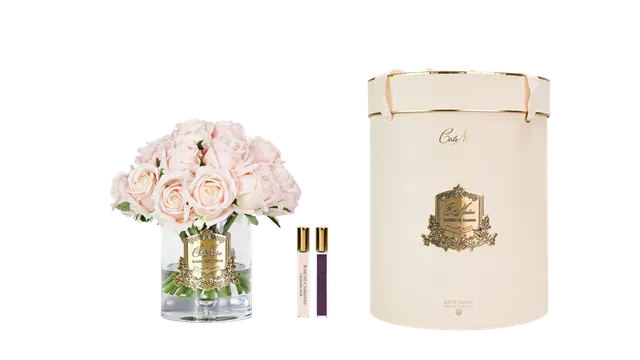 Côte Noire LRB15 grand bouquet rosebuds champagne boîte rose