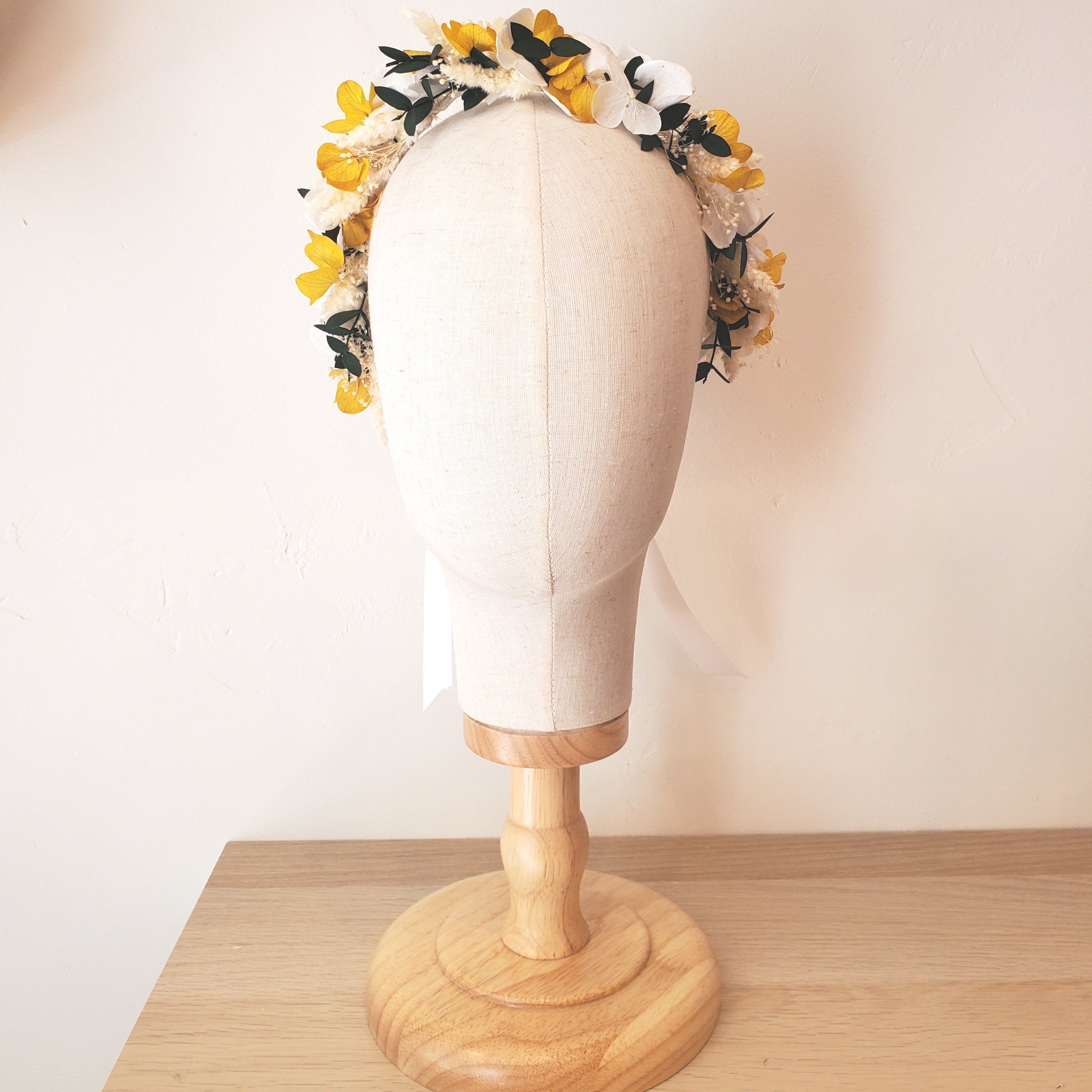 Ateliers Ouchamp Place Concorde couronne cheveux blanc