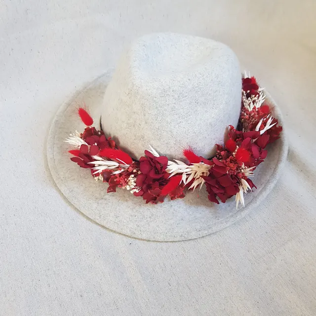 Ateliers Ouchamp Rue de Reuilly accessoire chapeau fleurs 50 cm
