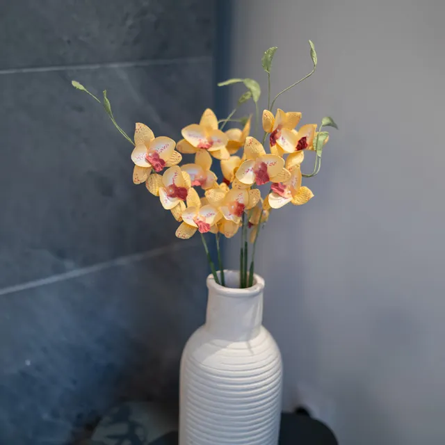 Flowrette Vanda orchidée en papier jaune x1 tige