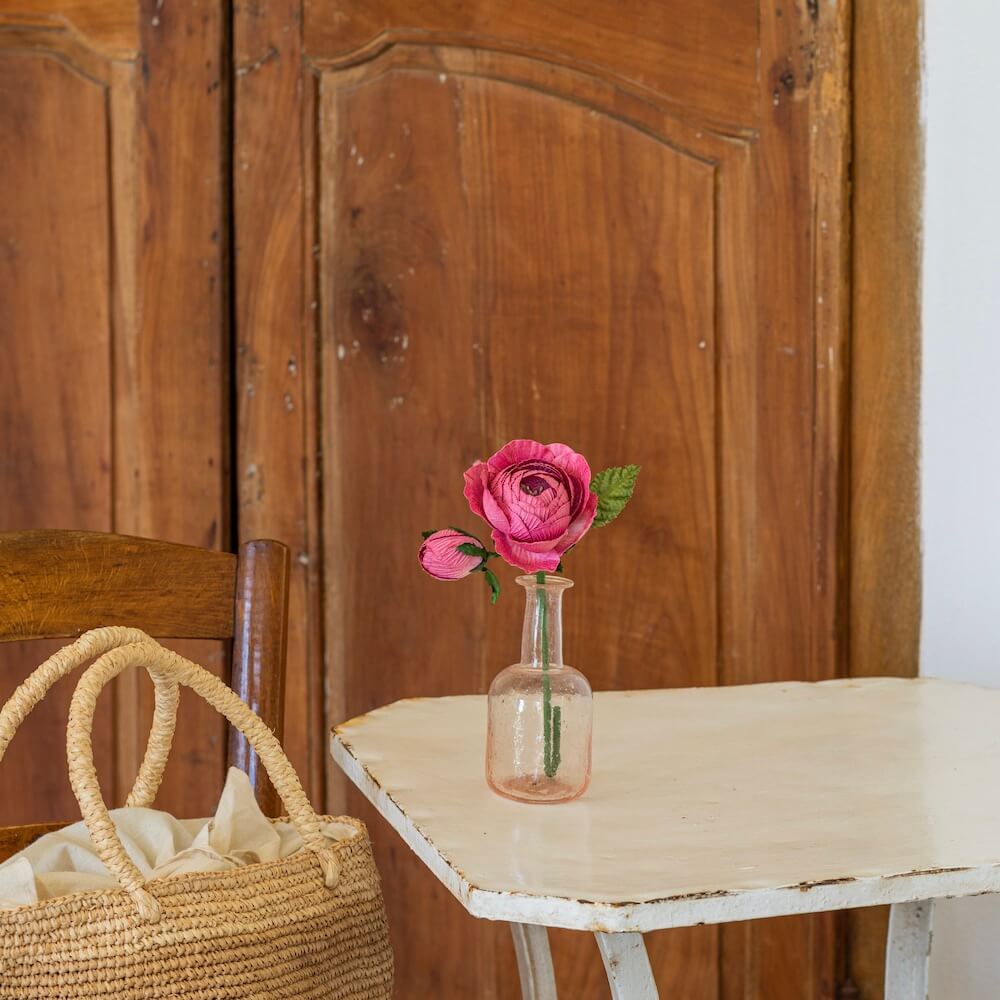 Flowrette Rose Queen rose en papier fuchsia x1 tige