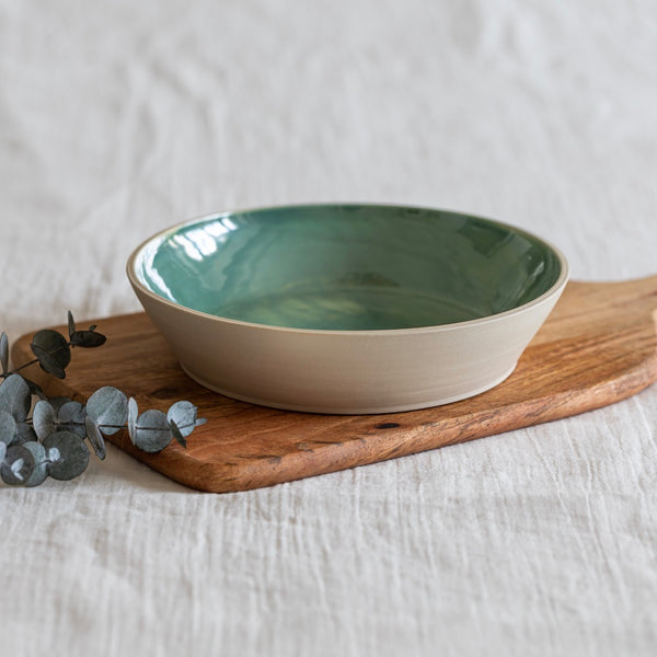 Flowrette Helios Assiette creuse 21 cm grès vert émaillé
