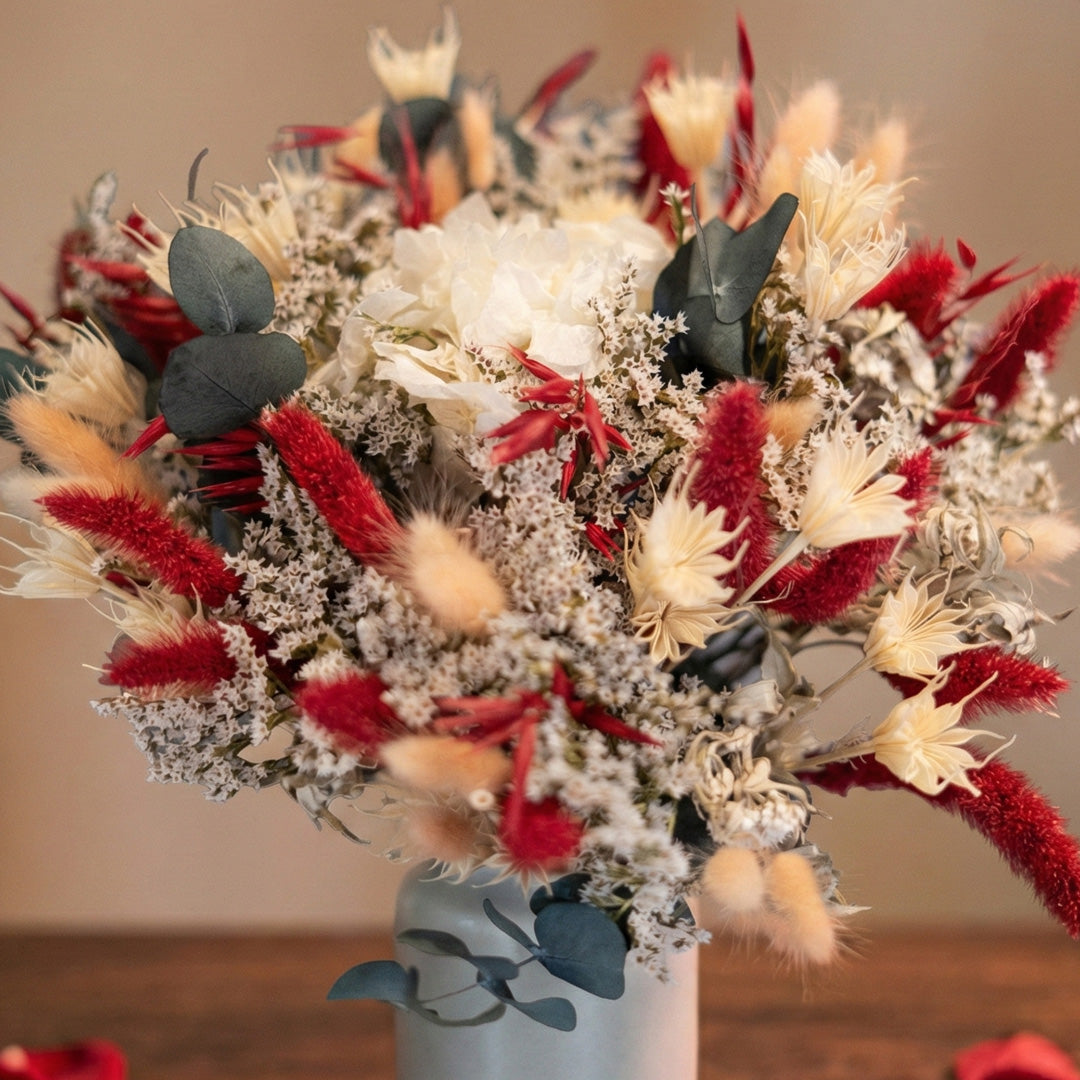 Flowrette Cupidon bouquet fleurs séchées M hortensia blanc
