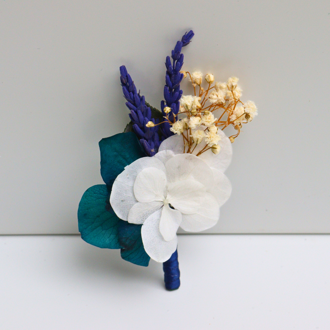 Ateliers Ouchamp Boutonnières Place du Louvre fleur mariage 10 cm