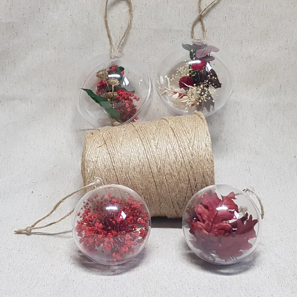 Ateliers Ouchamp Bouquets Place Dauphine 4 boules séchées