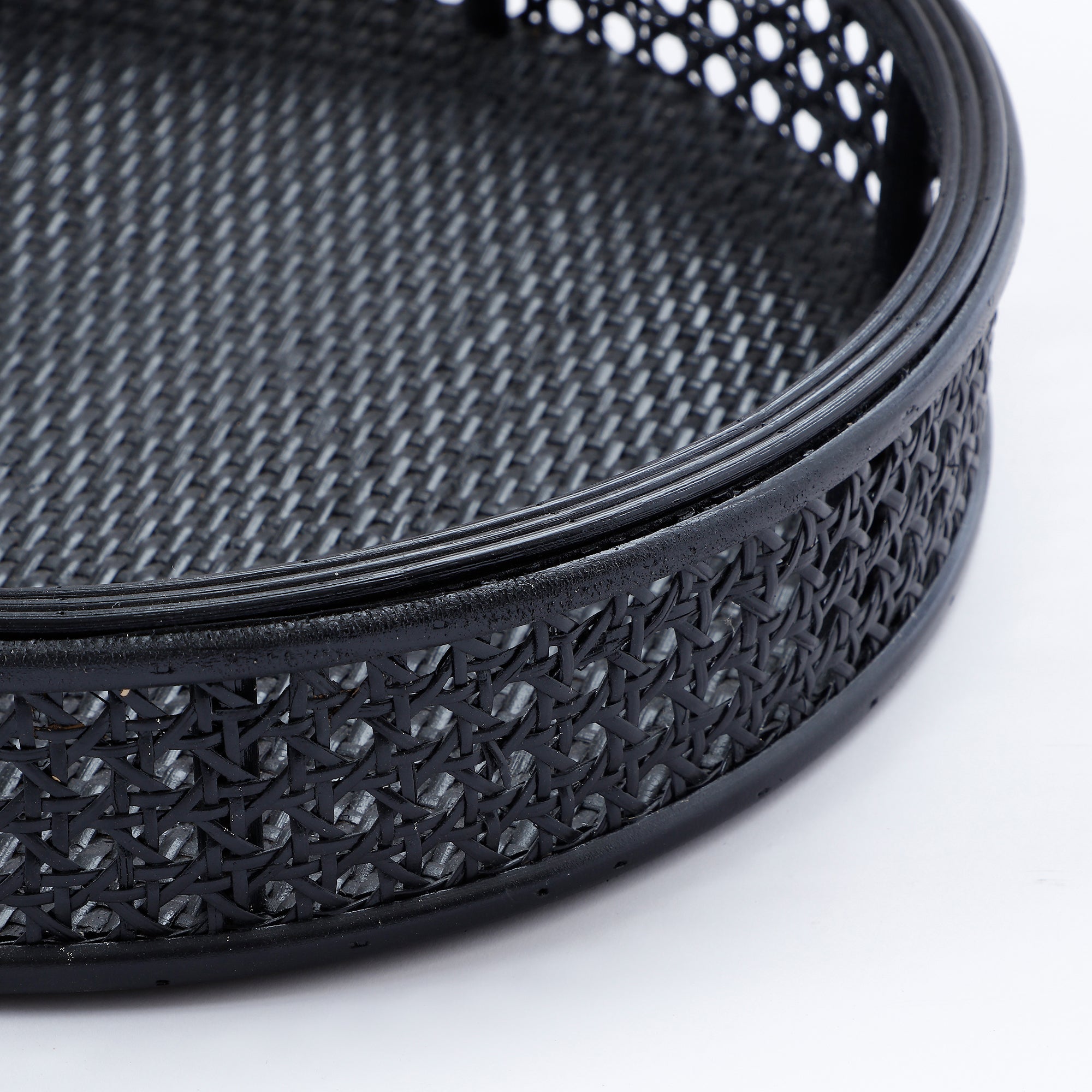 Sia Home Ysia lot 2 plateaux ronds noirs rotin