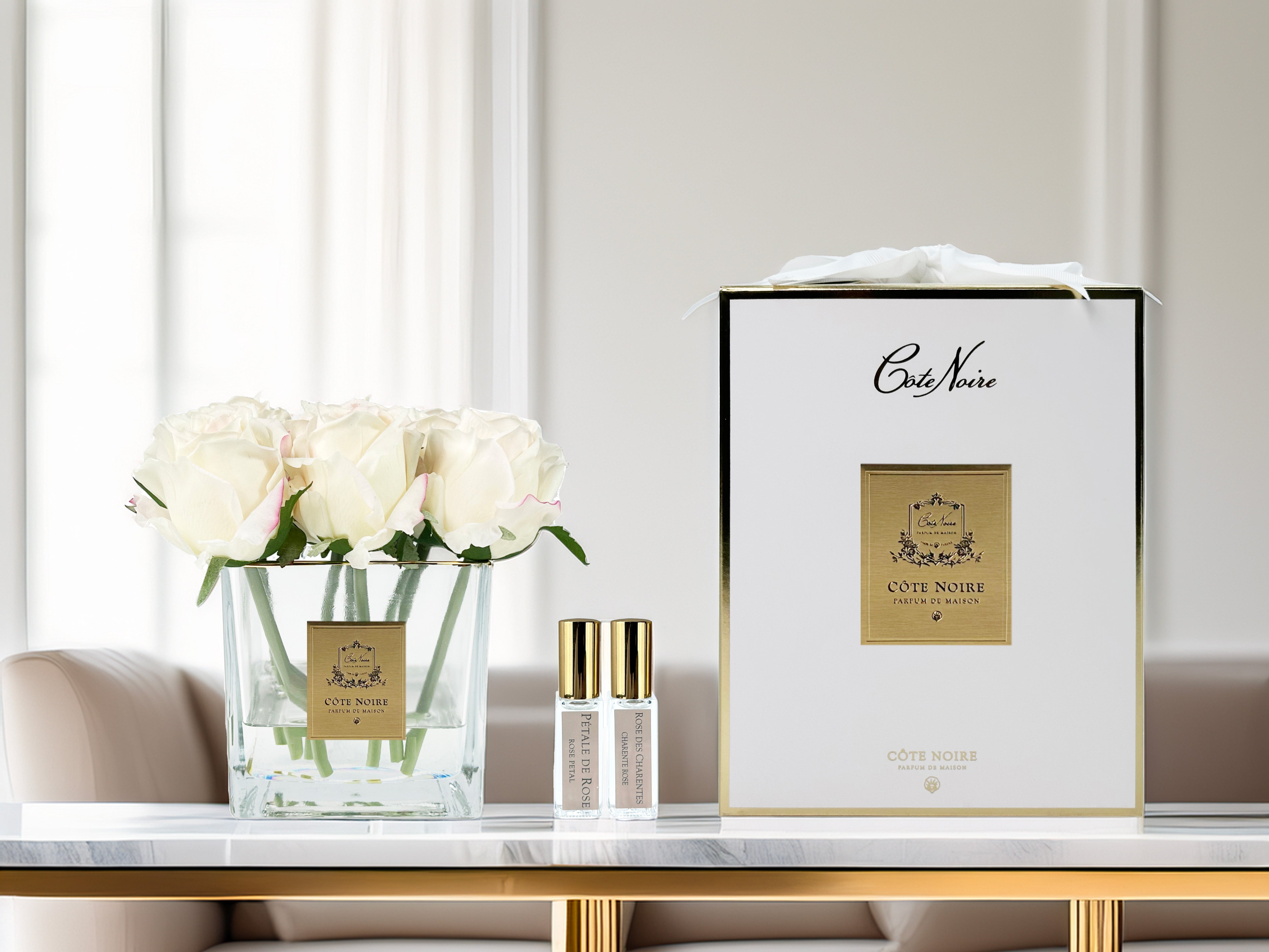 Côte Noire Couture Rosebuds 9 roses blush SVC902