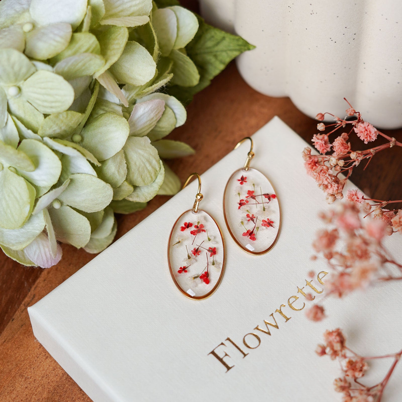 Flowrette Bijoux boucles Capucine fleurs séchées résine