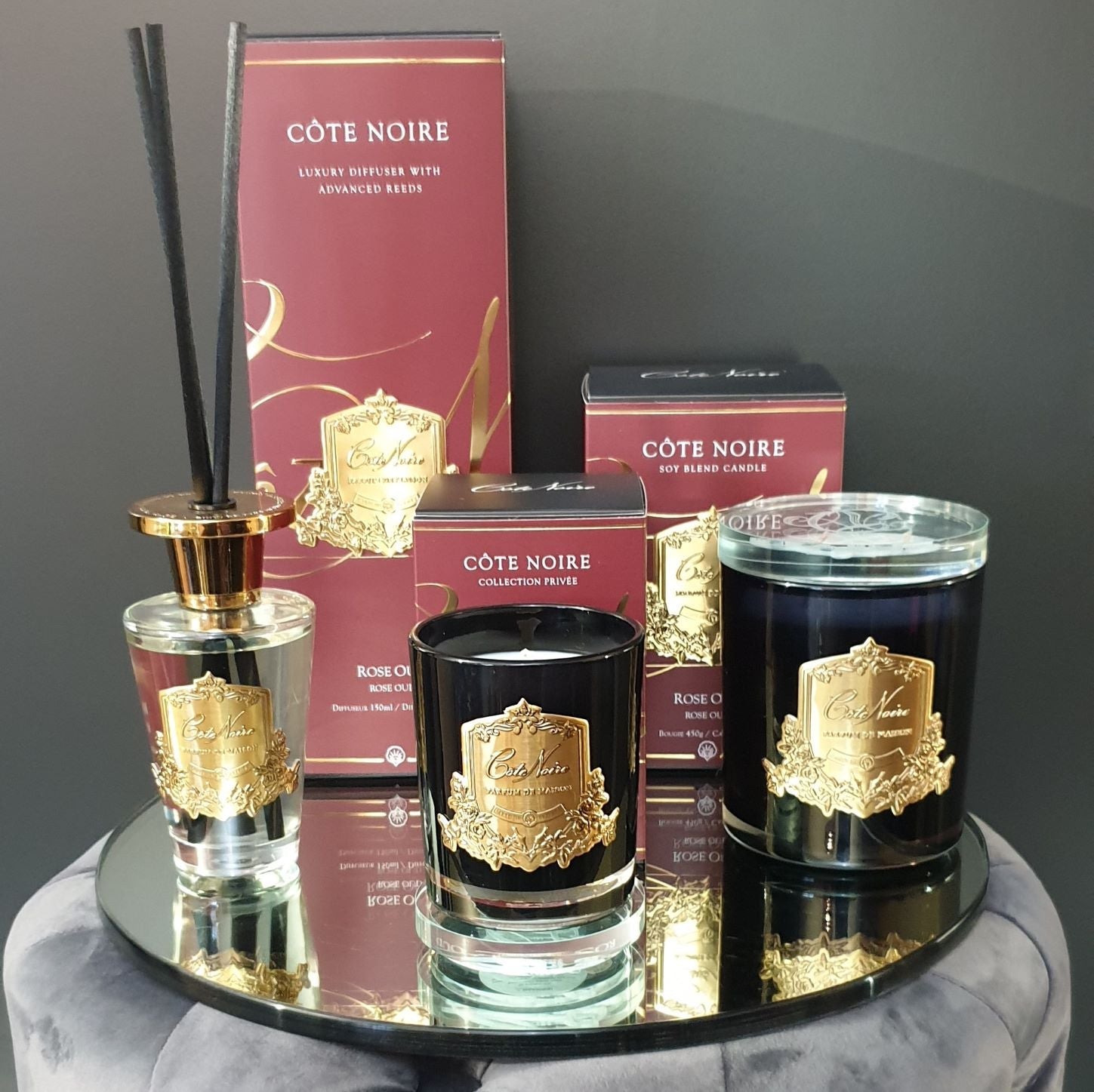 Côte Noire Soy Blend Candle bougie rose oud 450g doré