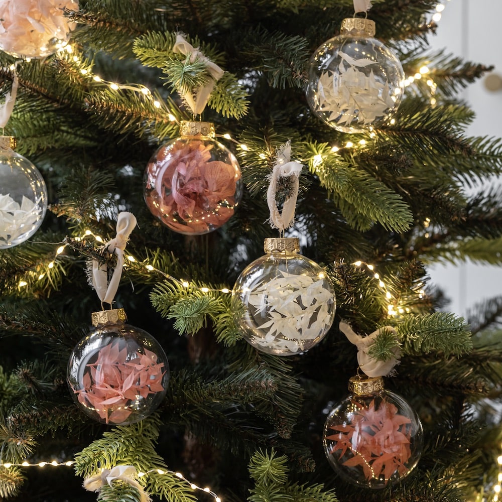 Flowrette Boules de Noël rose fleurs séchées lot de 4