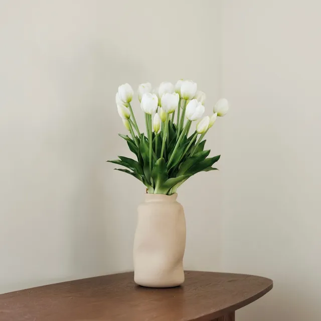 Flowrette Fleurs artificielles Botte 5 tulipes blanches x1