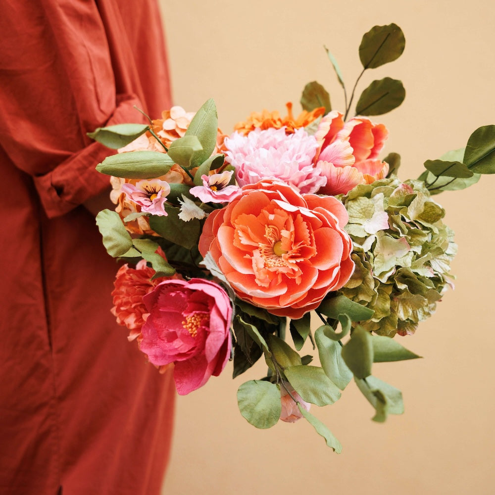 Flowrette Fleurs en papier Bouquet Claudel pivoine pêche et dahlia