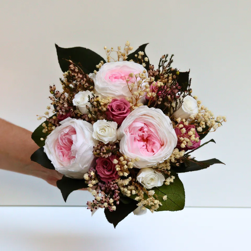 Ateliers Ouchamp Mariage Rue de Lota bouquet mariée stabilisé