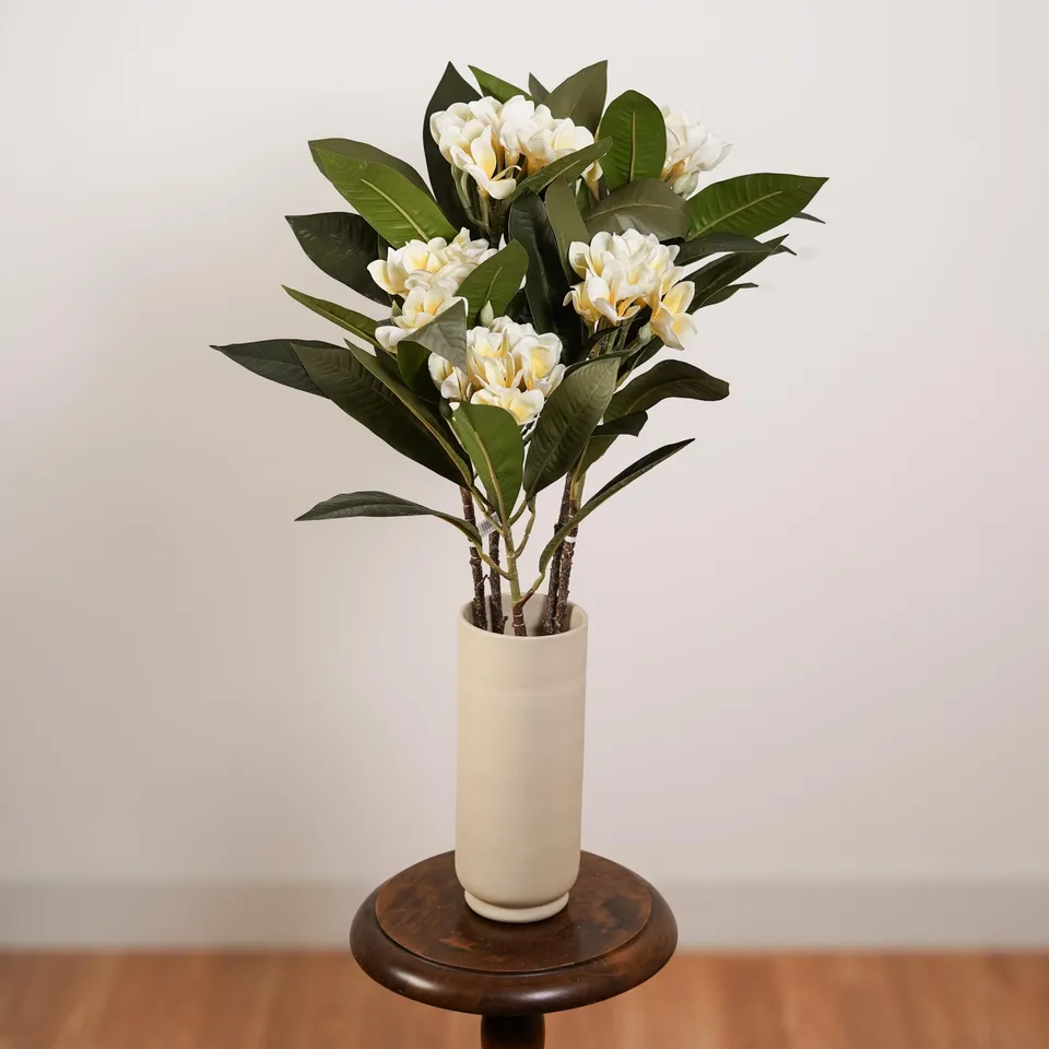 Flowrette frangipanier jaune fleur artificielle tige x1 sans entretien