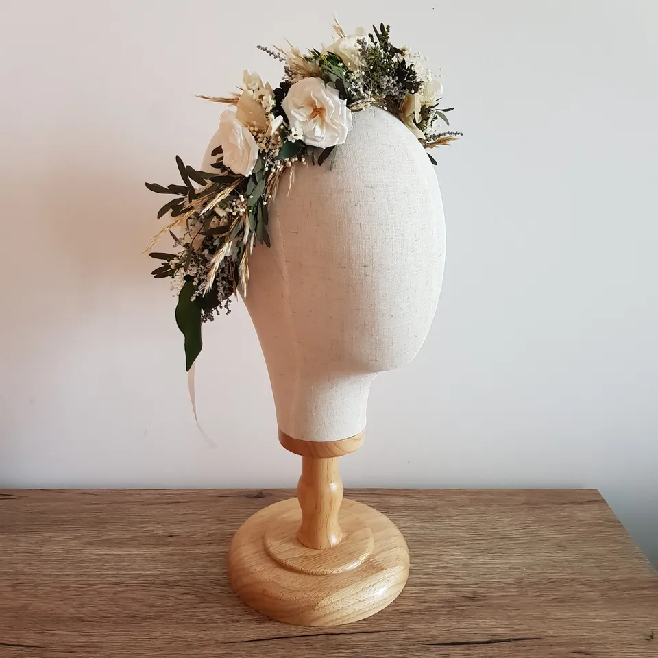 Ateliers Ouchamp Avenue Foch couronne fleurs mariage stabilisées