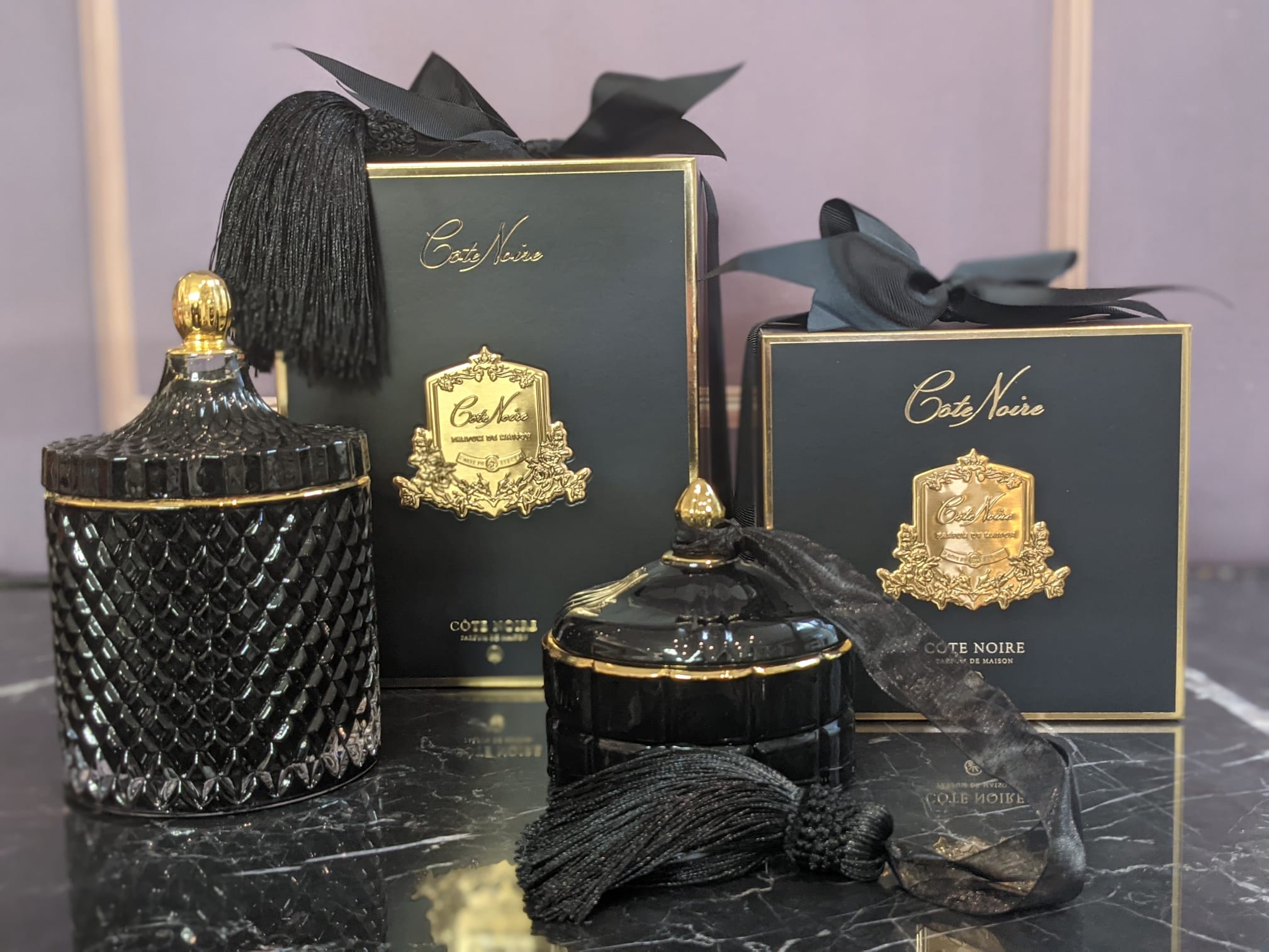 Côte Noire Art Deco GML45004 bougie 200 g noire