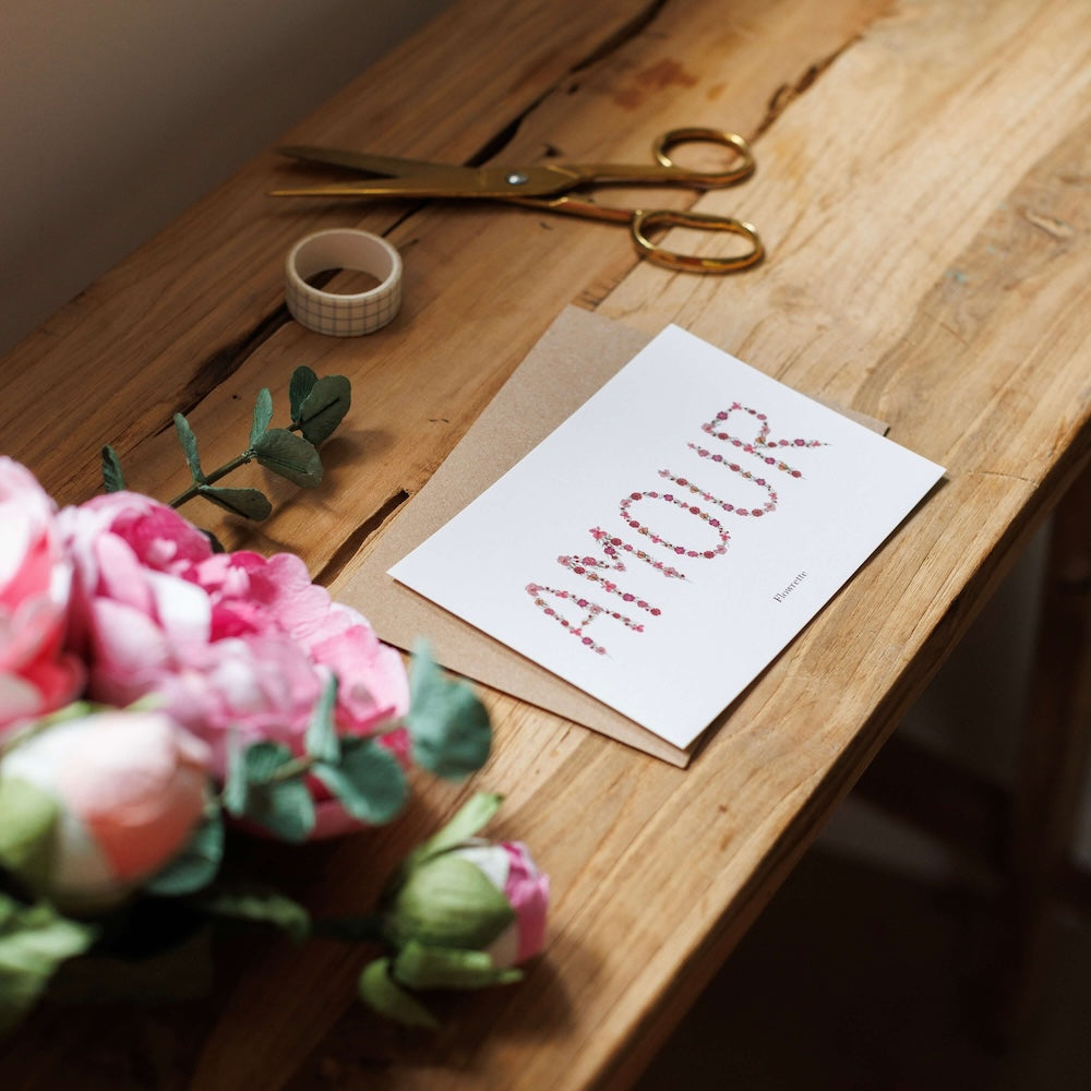 Flowrette Décoration carte postale Amour avec enveloppe