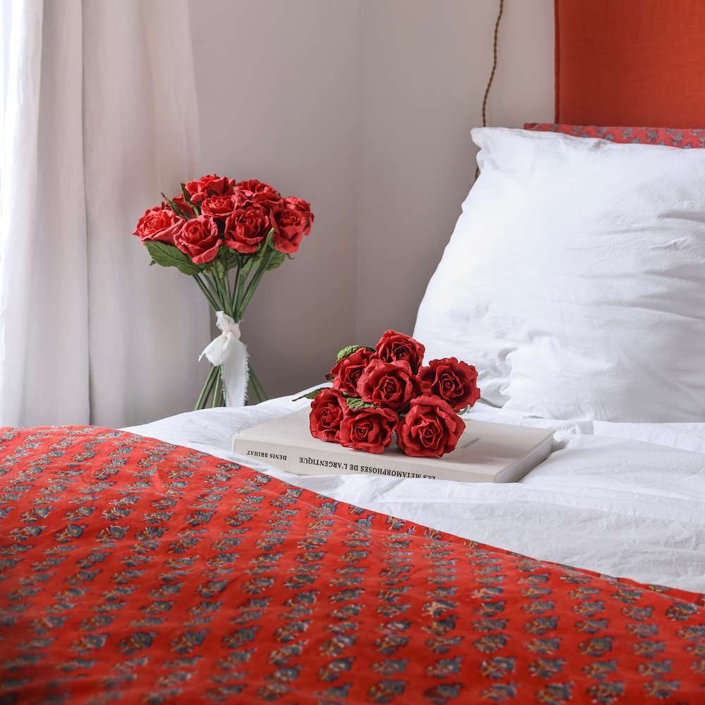 Flowrette Grand Amour bouquet papier roses rouges taille S