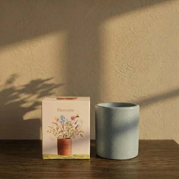Flowrette Amour bougie parfumée pot blanc fleur de lin
