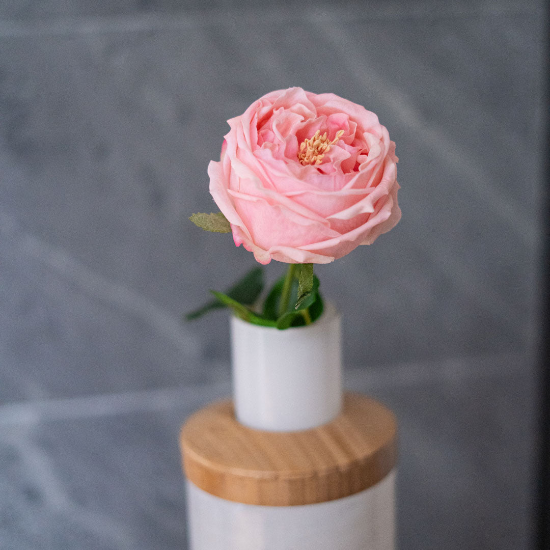 Flowrette Rose rose pâle fleur artificielle x1 Real Touch