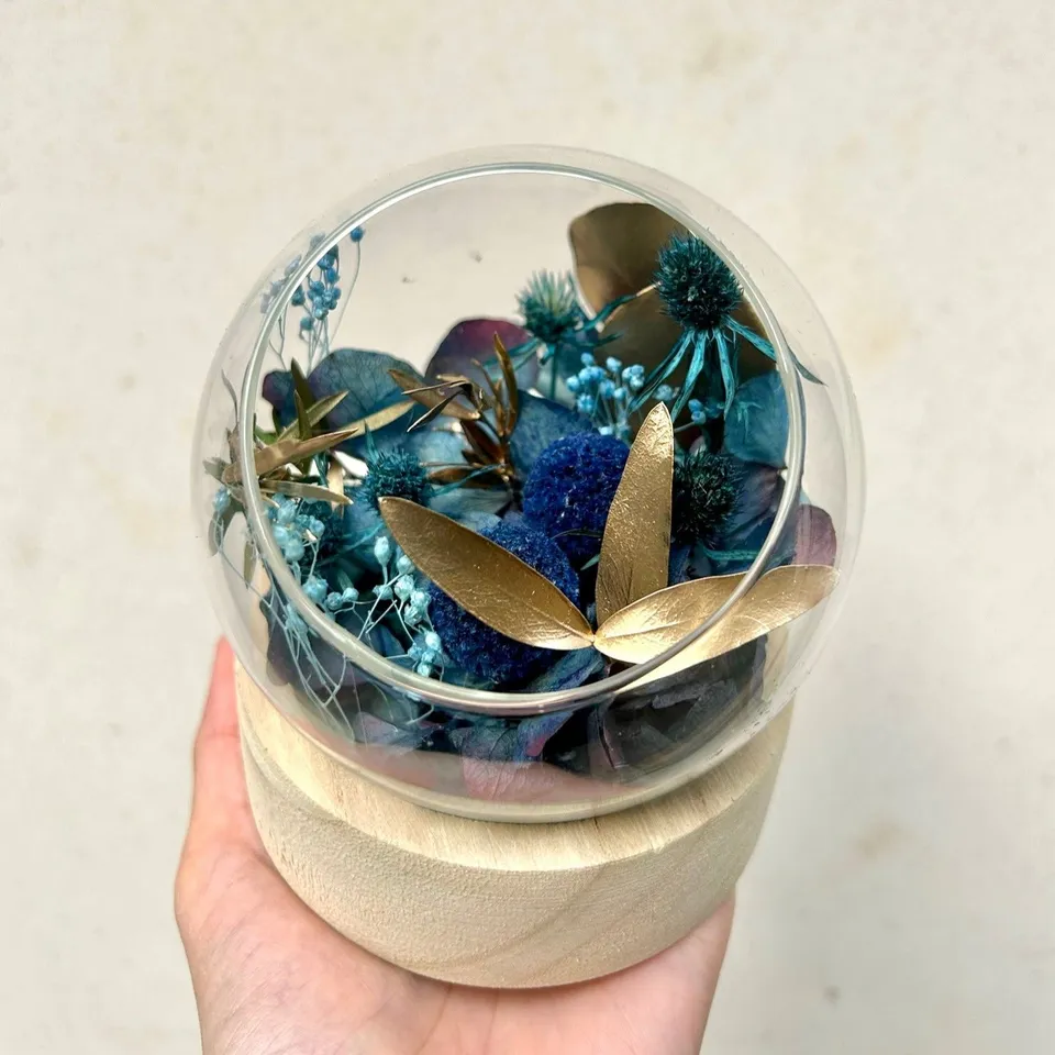 Ateliers Ouchamp Bulles Rue Brézin bulle fleurs stabilisées S hortensia