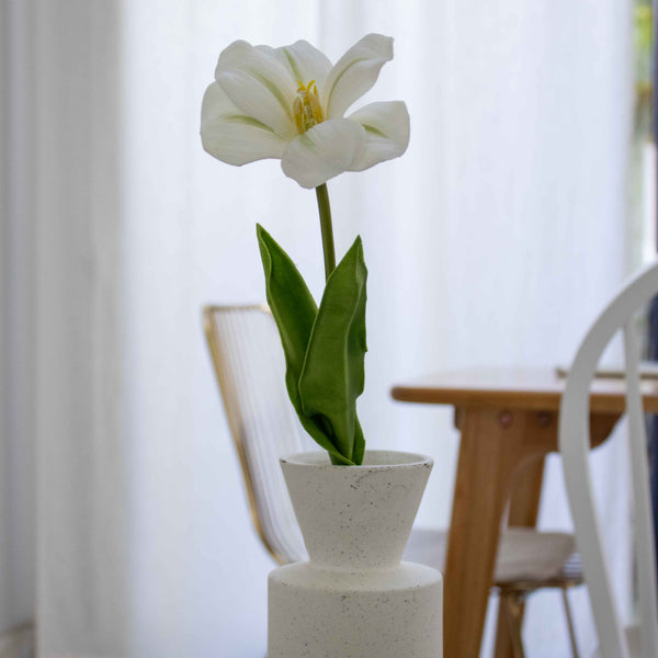 Flowrette Fleurs artificielles Tulipe White Open blanche real touch