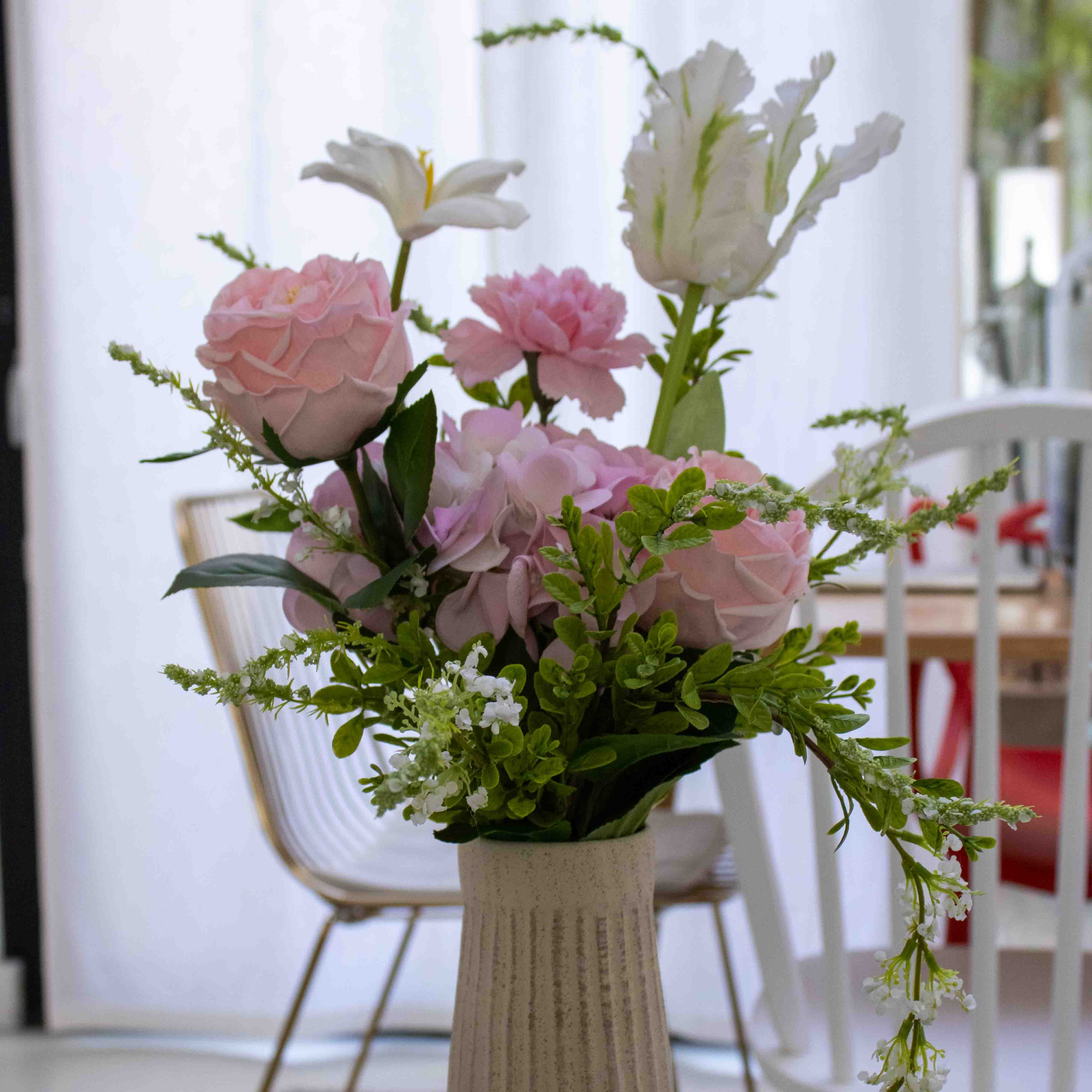 Flowrette Catherine Bouquet Fleurs Artificielles rose poudré