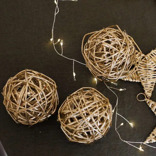Flowrette Décoration Boules Noël Osier Doré x5 tressées