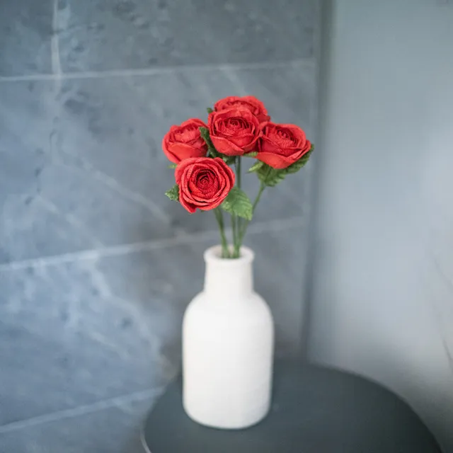 Flowrette rose rouge en papier fleur tige x1 durable