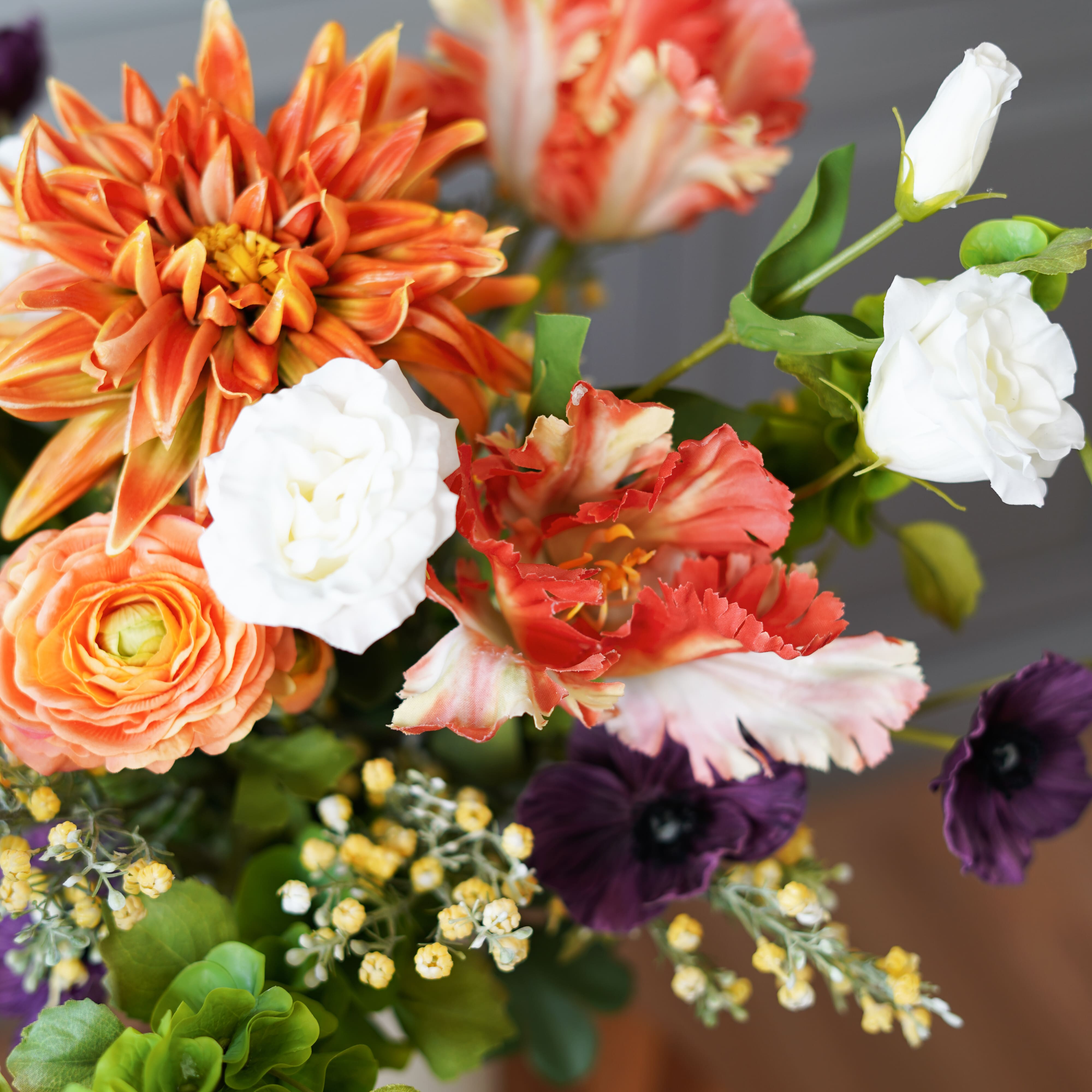 Flowrette Honorine bouquet fleurs artificielles orange éternel
