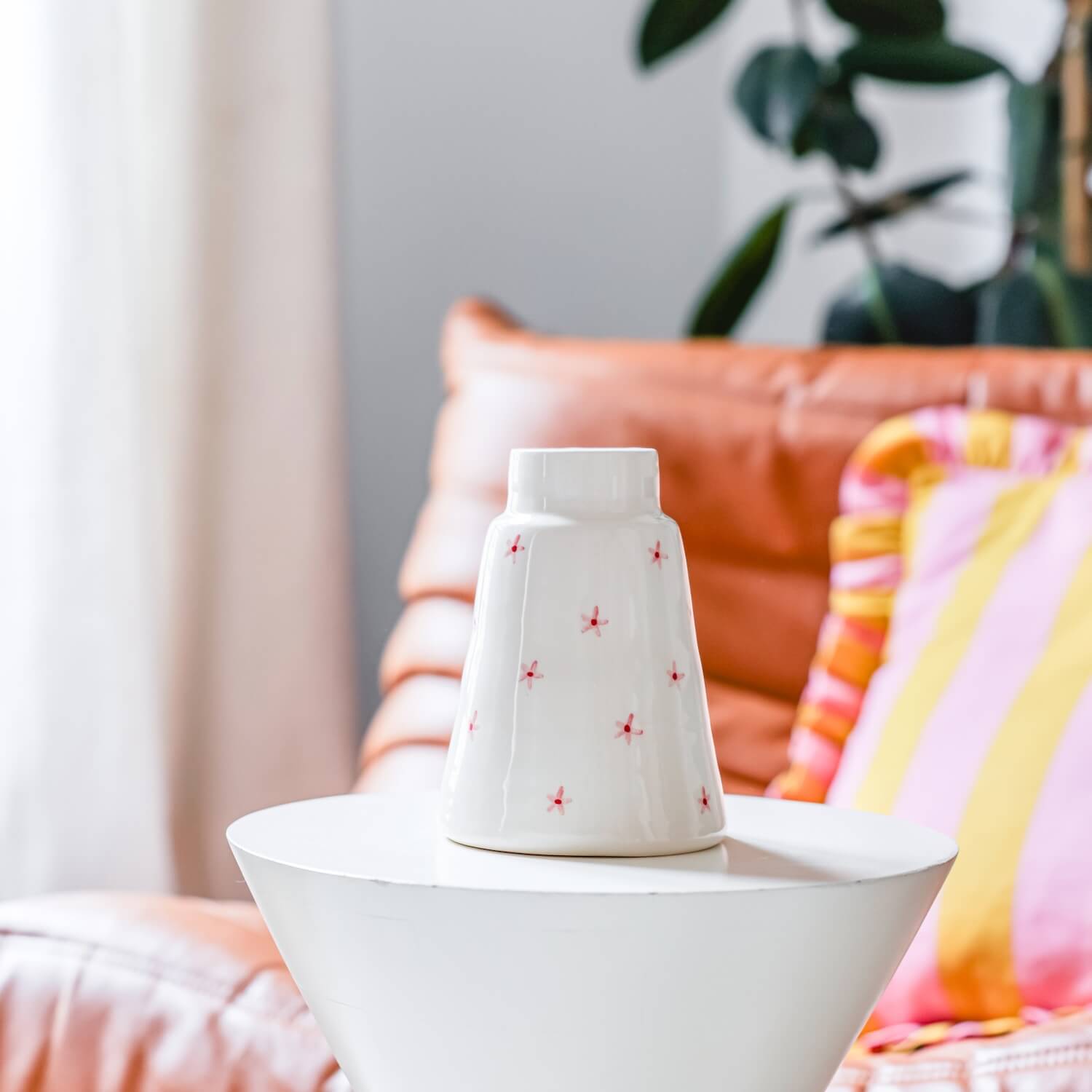 Flowrette Braga Fleuri vase céramique taille M fleurs roses