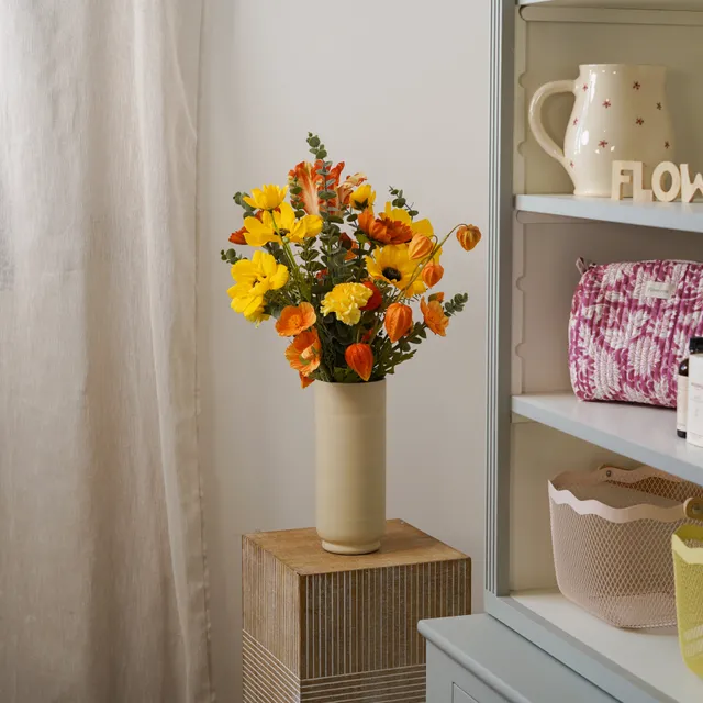 Flowrette Caroline bouquet fleurs artificielles orange jaune