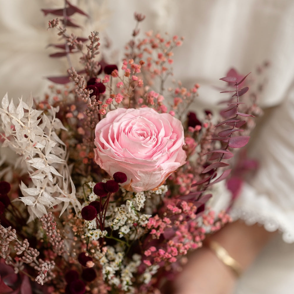Flowrette Bouquet Éternel Auteuil Fleurs Stabilisées Rose