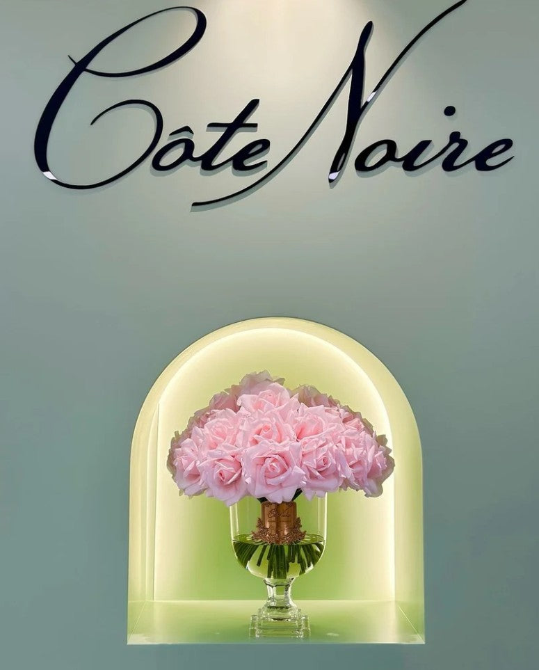 Côte Noire Versailles VRB06 bouquet roses rose vase 31 tiges