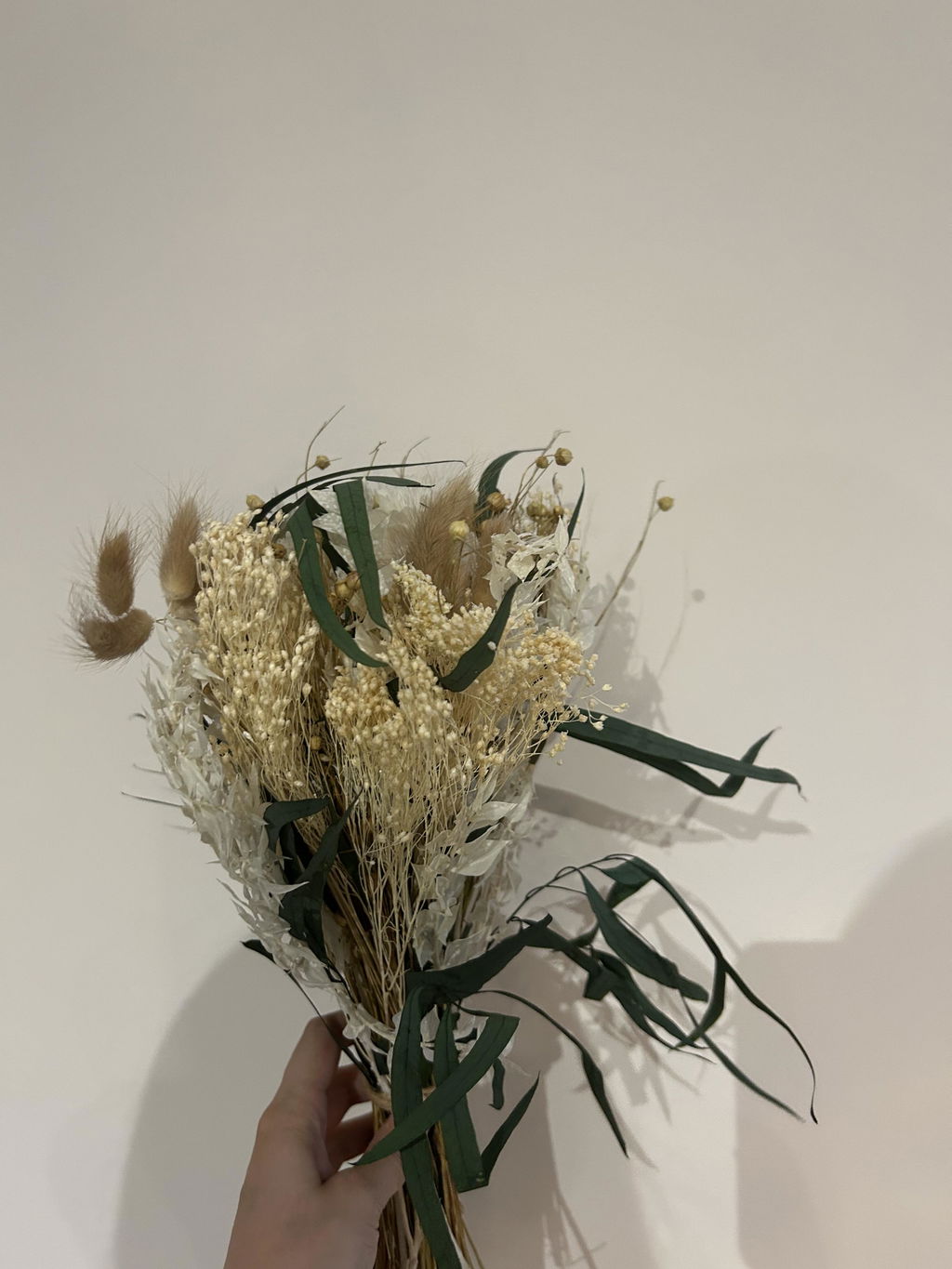 Flowrette Gabriel bouquet fleurs stabilisées vert crème