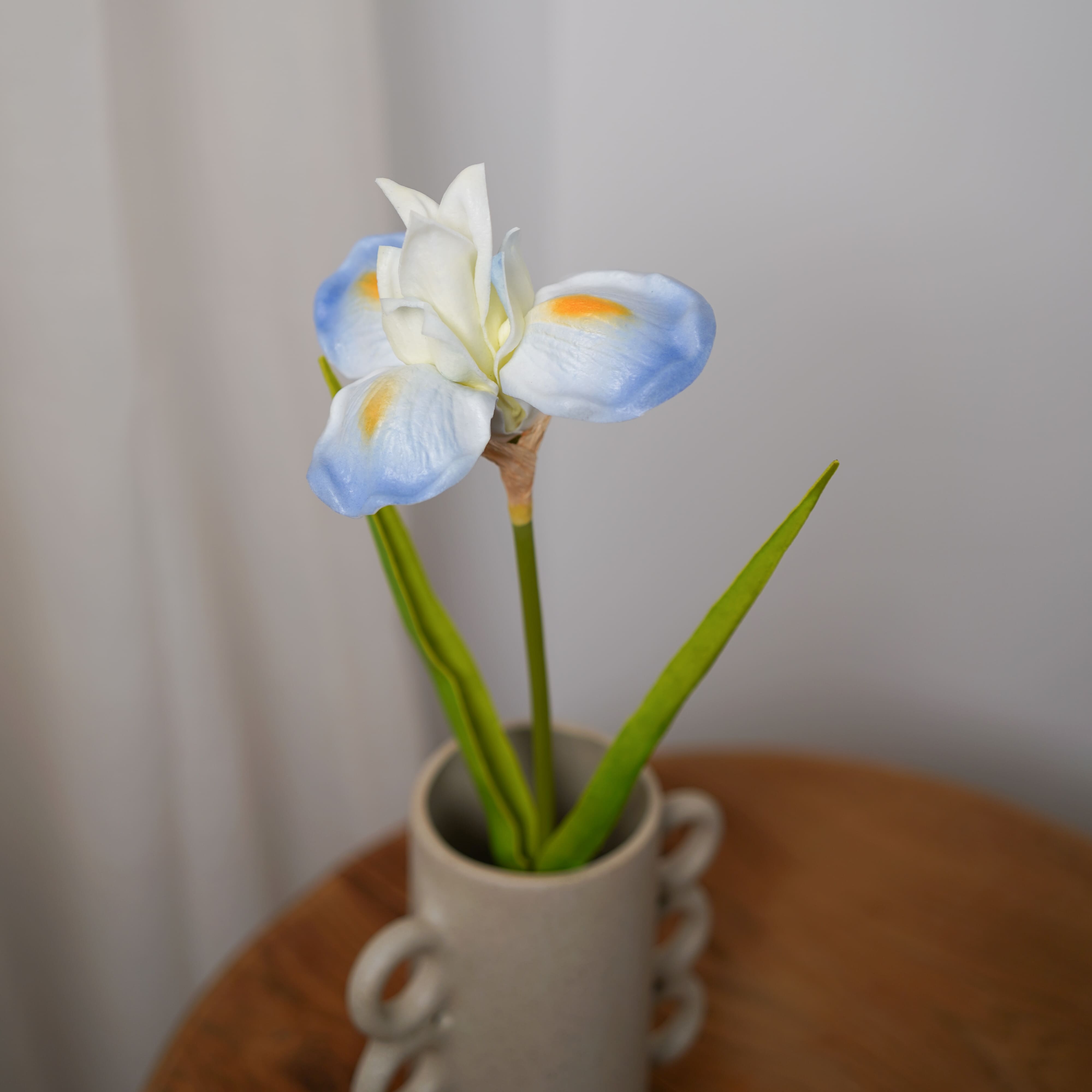 Flowrette Iris artificiel bleu toucher naturel x1