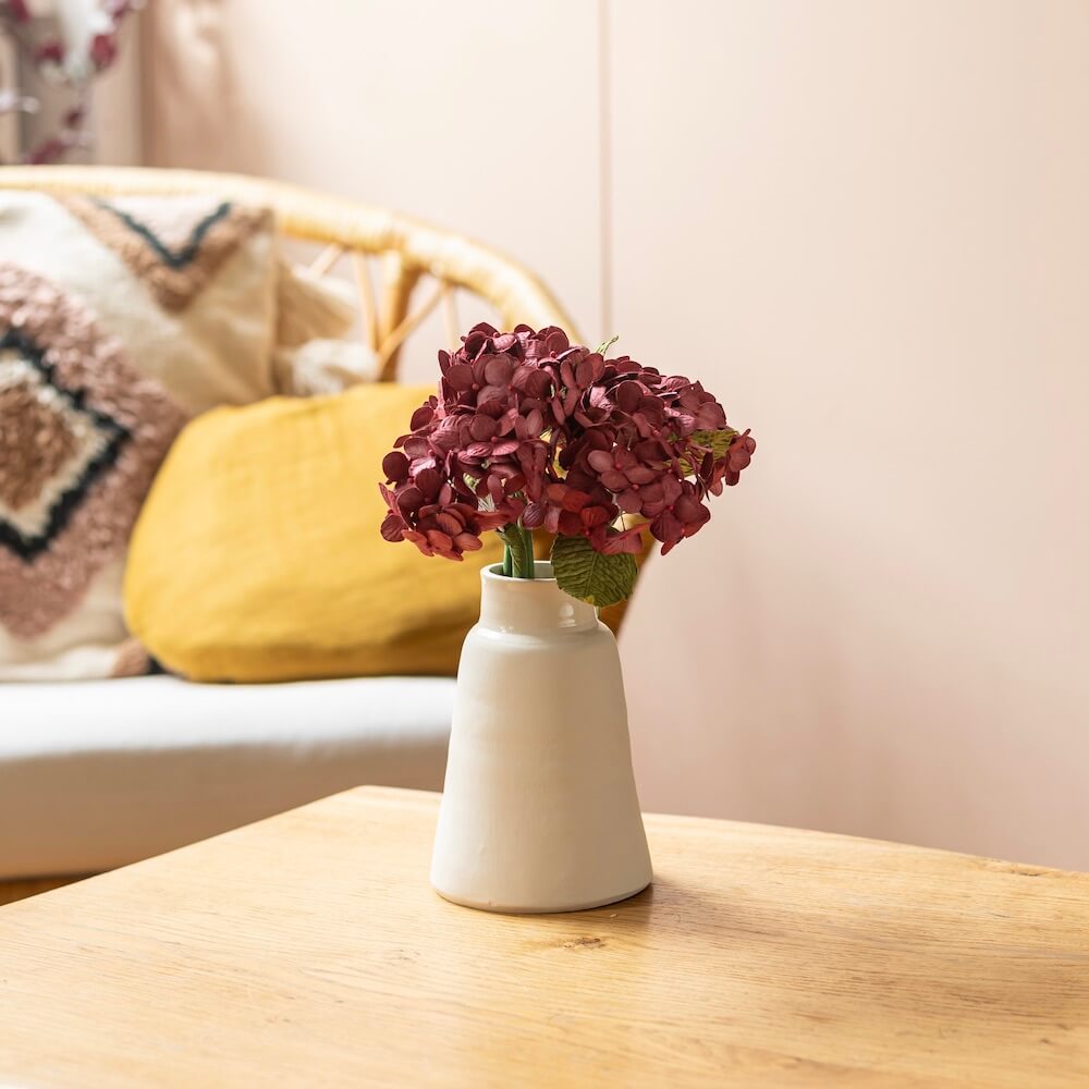Flowrette Fleurs en papier Petit hortensia fleur bordeaux x1