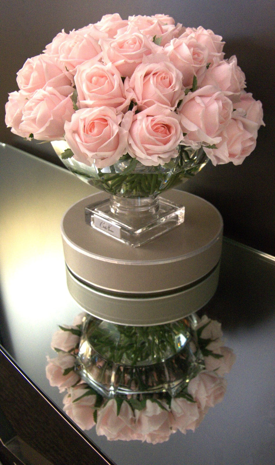 Côte Noire Centrepiece CPRB06 bouquet boutons roses gold