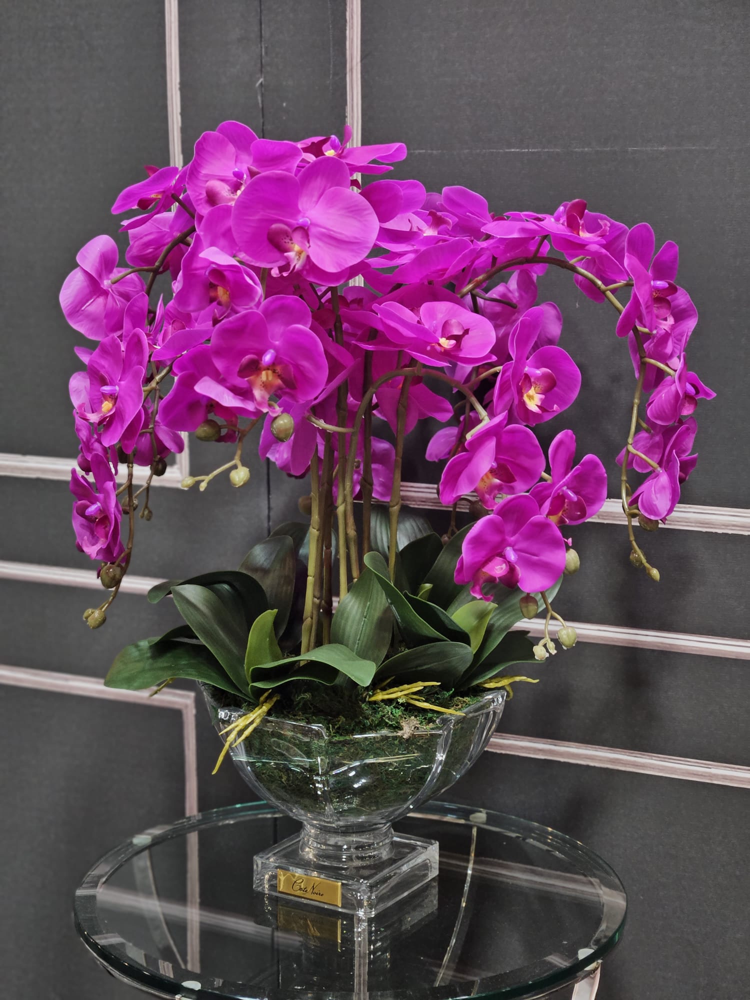 Côte Noire Centrepiece Bouquets CPO09 orchidées fuchsia