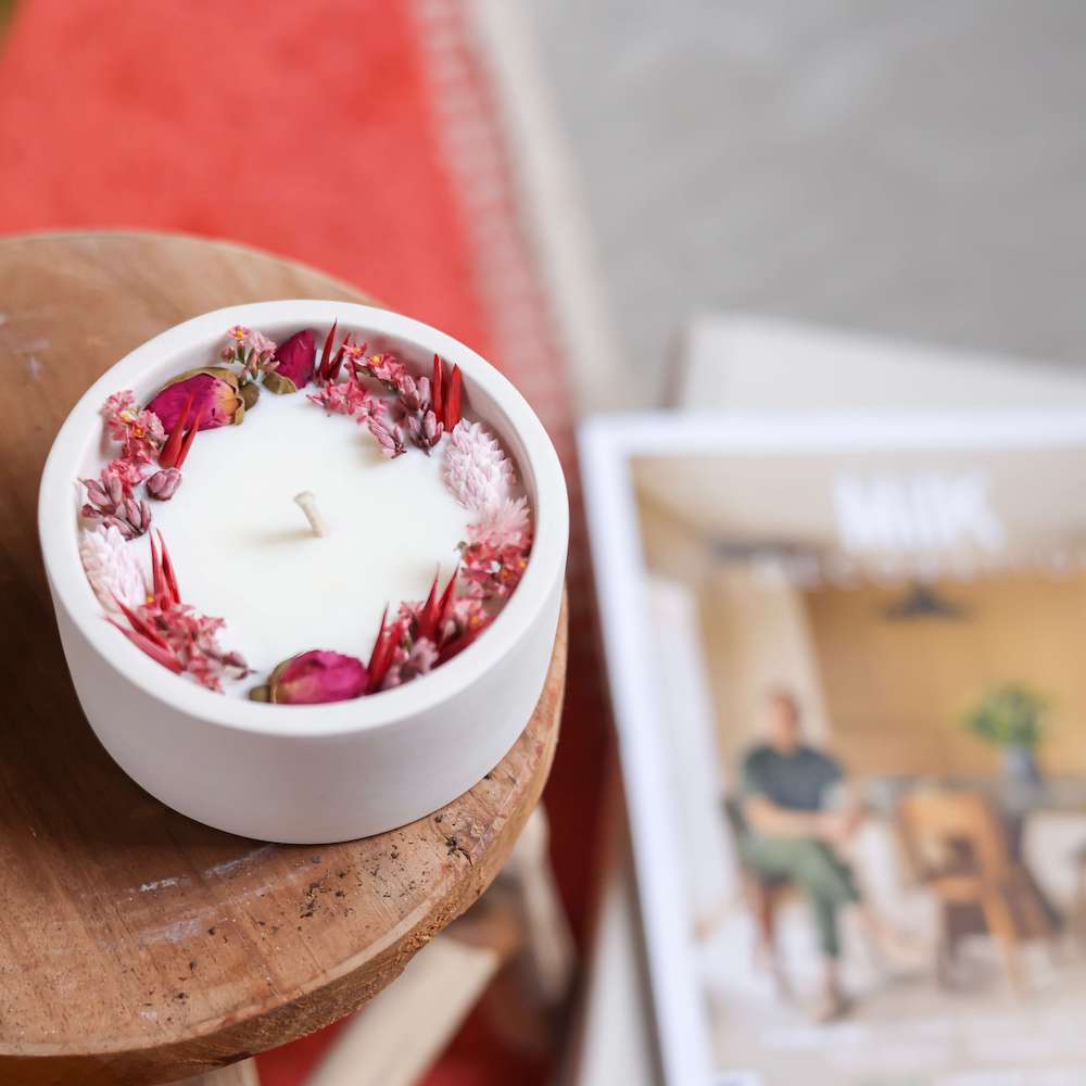 Flowrette Grand Amour bougie fleurie soja rose sauvage