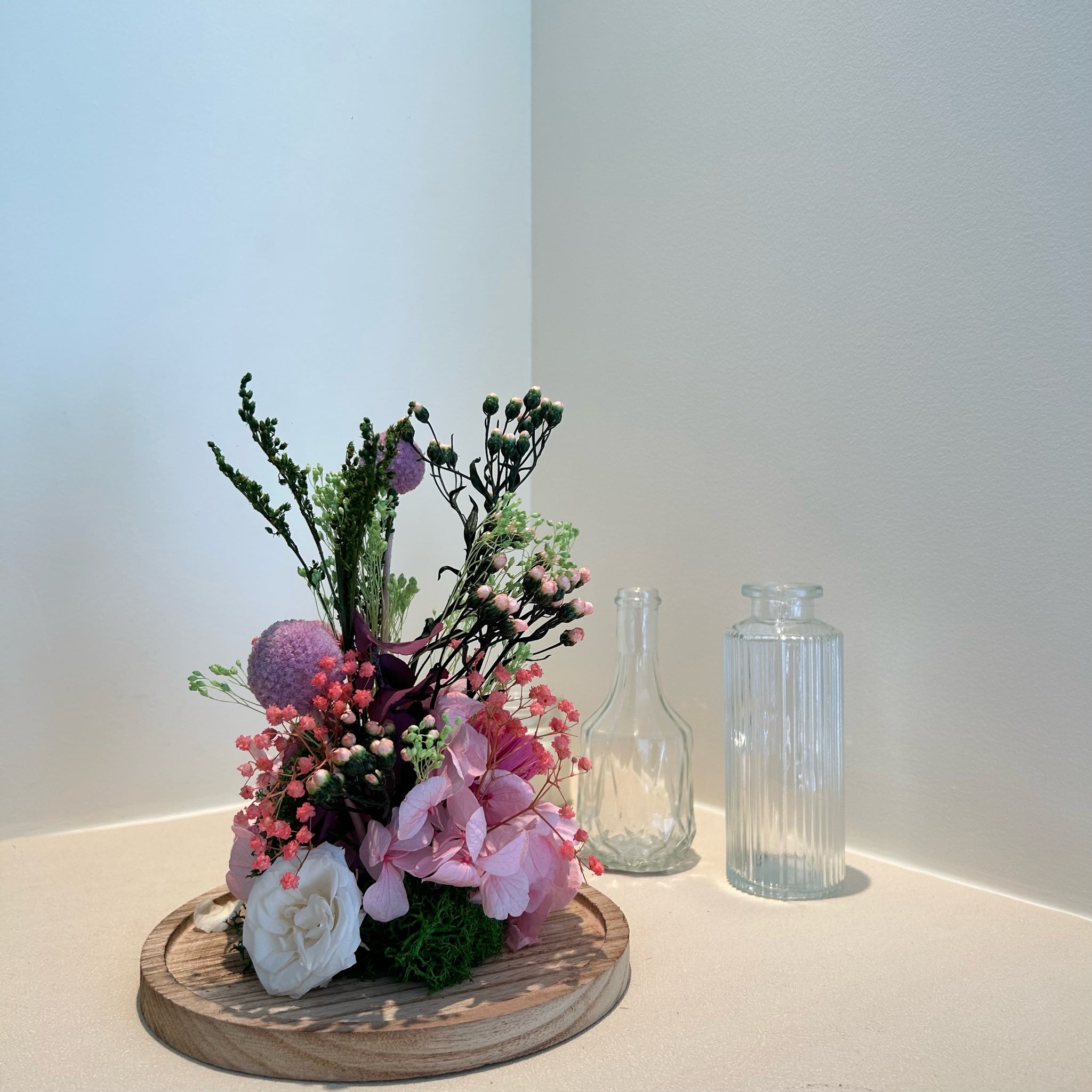 Ateliers Ouchamp Avenue du Maine cloche fleurie rose 24 cm
