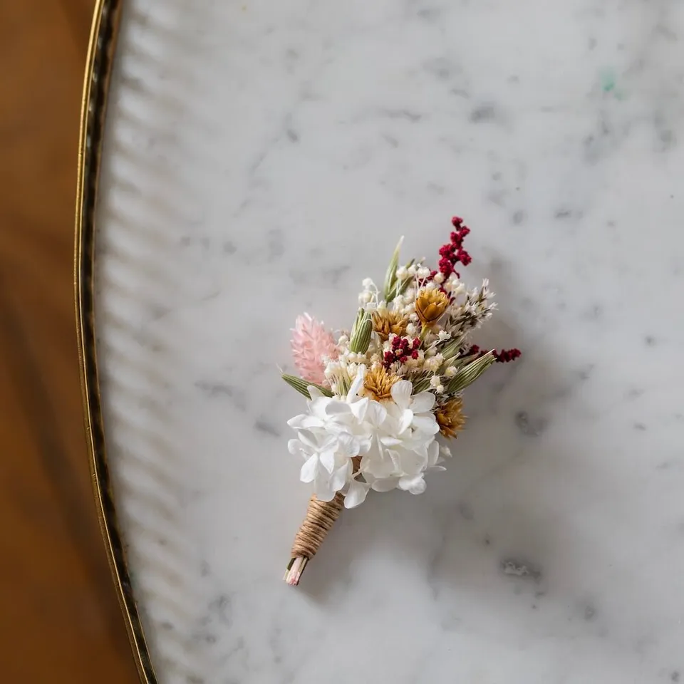 Flowrette Bijoux Boutonnière Ombeline mariage séchée