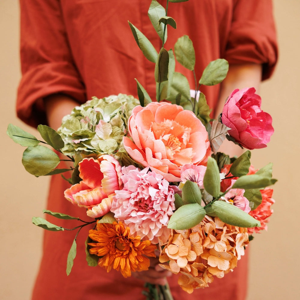 Flowrette Fleurs en papier Bouquet Claudel pivoine pêche et dahlia
