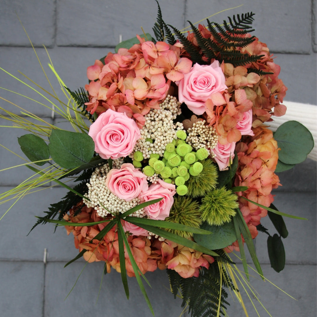 ATELIERS OUCHAMP Rue Maupassant bouquet éternel roses