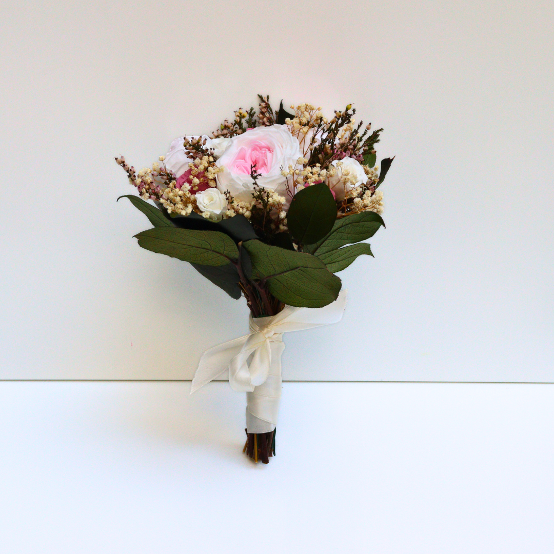Ateliers Ouchamp Mariage Rue de Lota bouquet mariée stabilisé