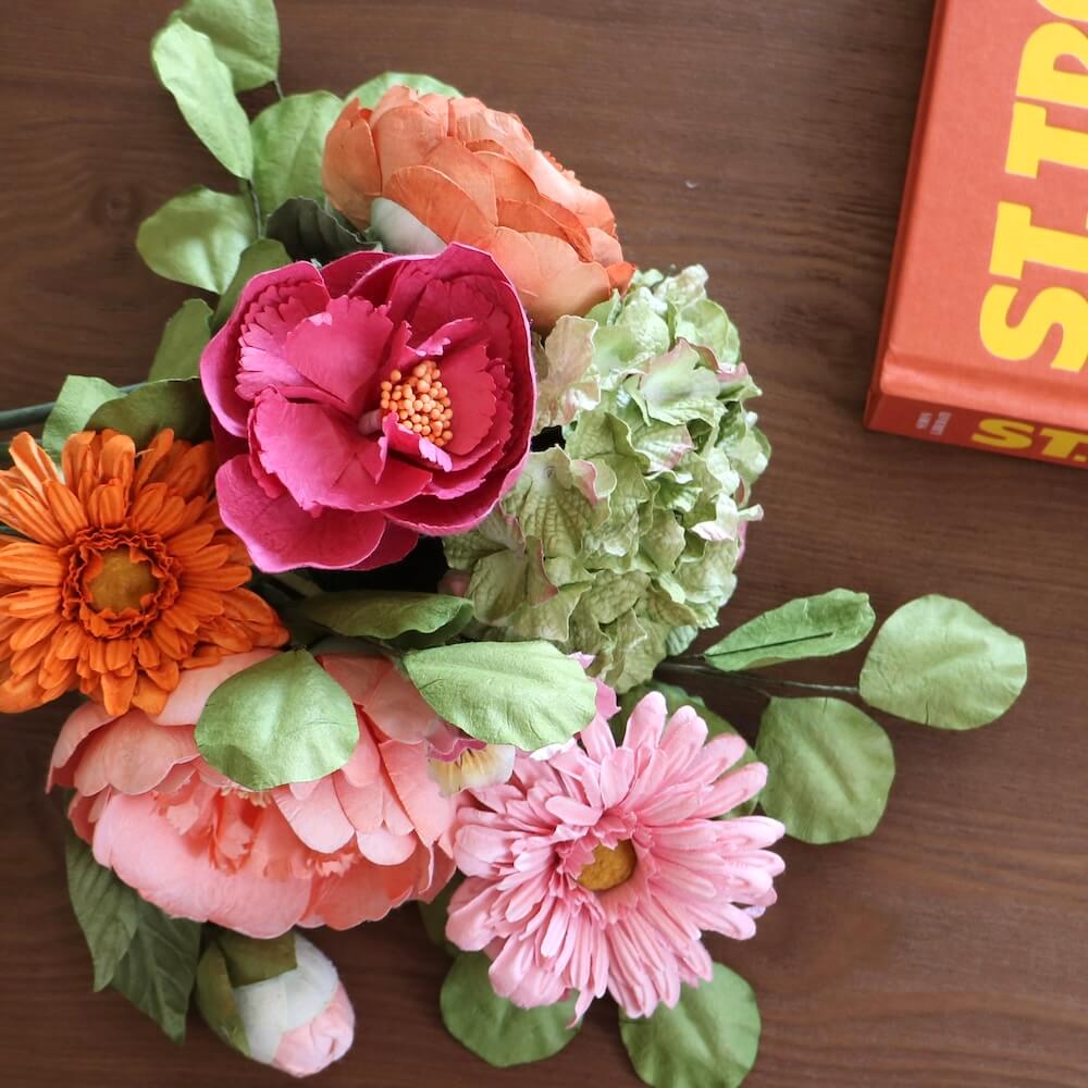 Flowrette Goya bouquet fleurs en papier pivoine gerbera orange rose