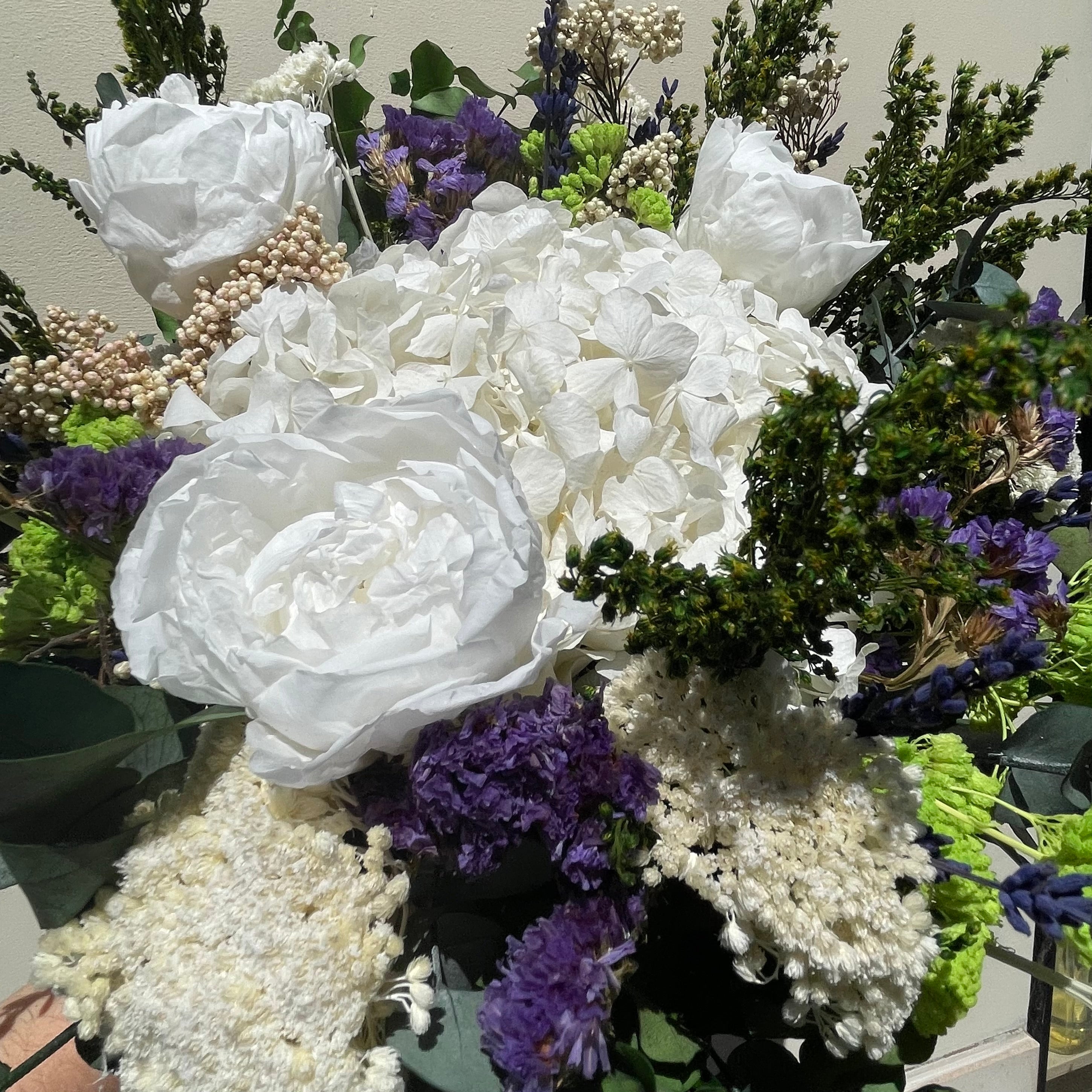 Ateliers Ouchamp Bouquets Rue Marbeau bouquet éternel blanc 40 cm