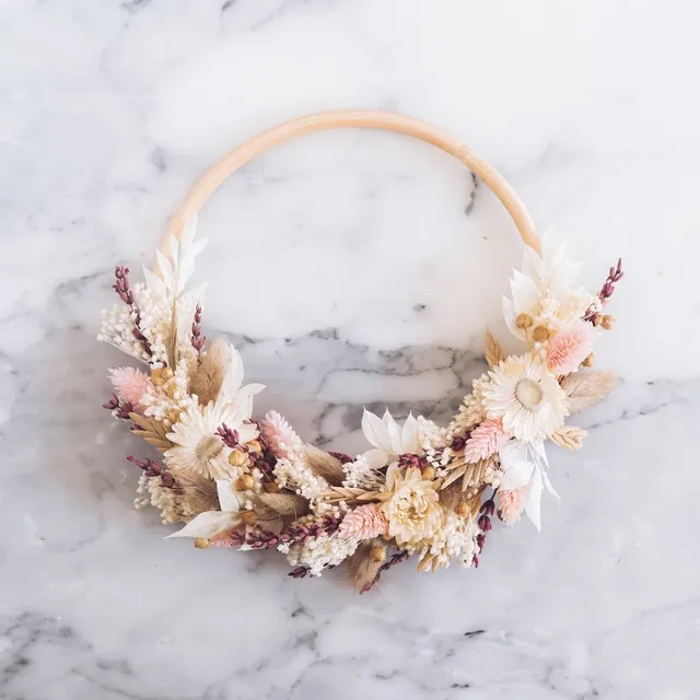 Flowrette Java couronne murale fleurs séchées bambou